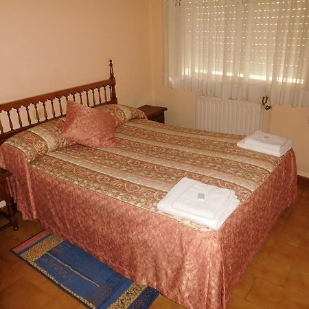 Pension Estrada Сантяго де Компостела Екстериор снимка